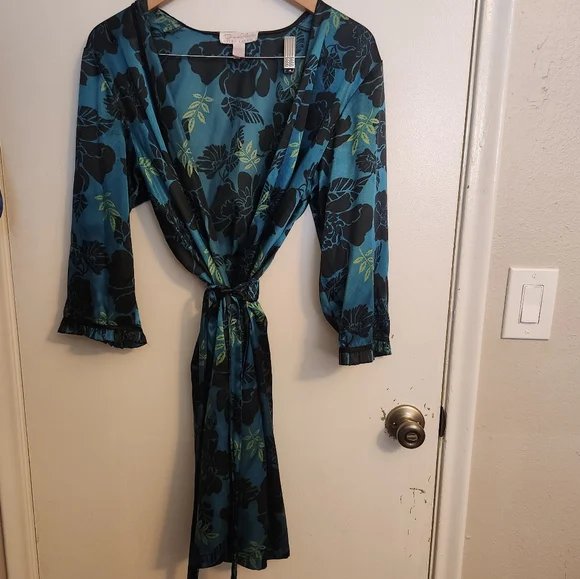 Oscar de la Renta Teal and Black Floral Robe - Picture 2 of 8